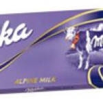 MILKA  WHOLE NUTS  250 G.